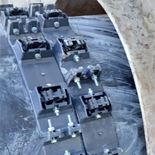 Процесс монтажа опорно-направляющих колец-спейсеров Гидрокорд™ ОНК для оцентровки и опоры рабочих труб ф1000мм и гильзе 1120х10мм